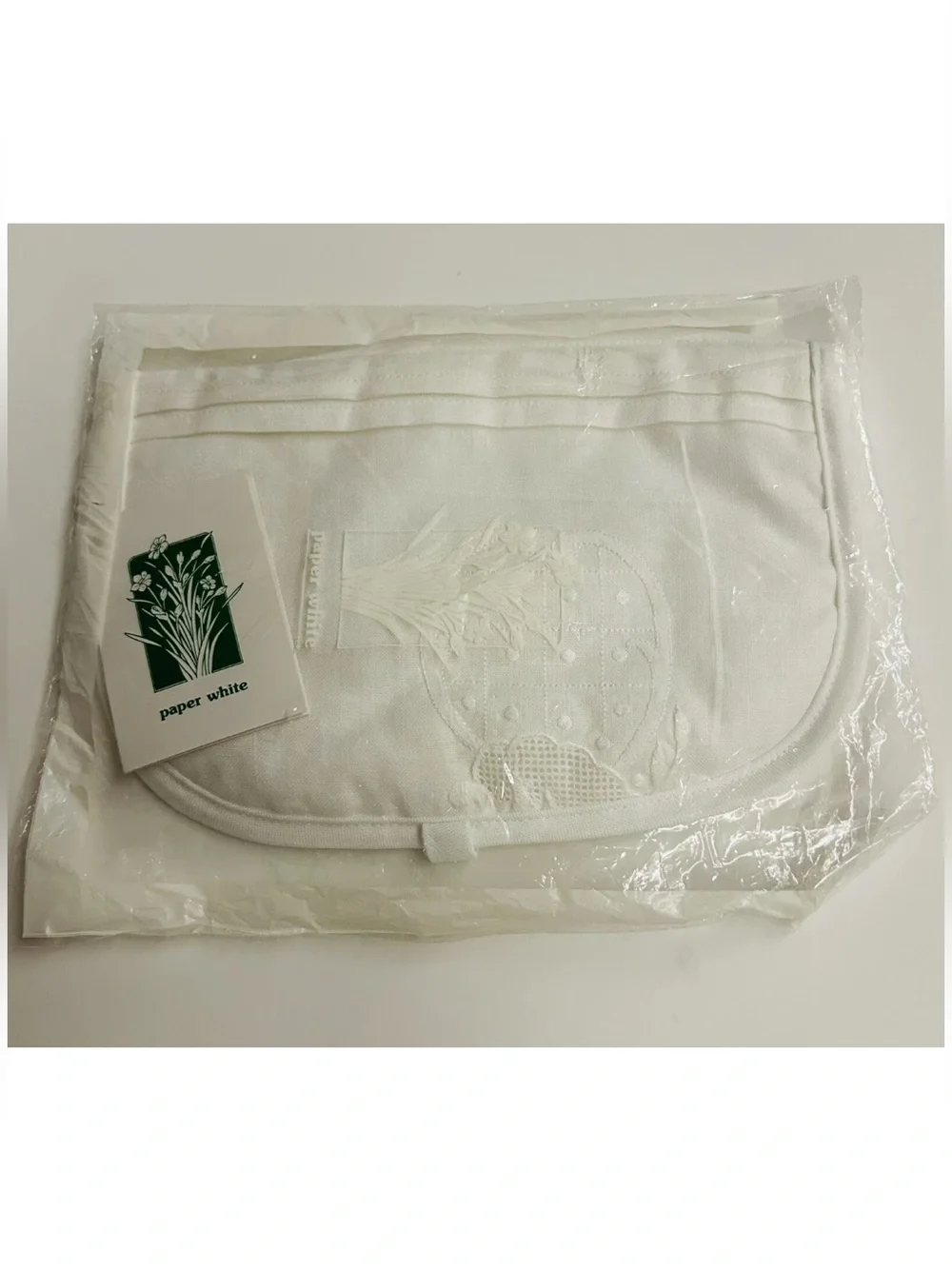 New Paperwhite Lace Jewelry Case Hand Embroidered 2 Zip Inside Compartment